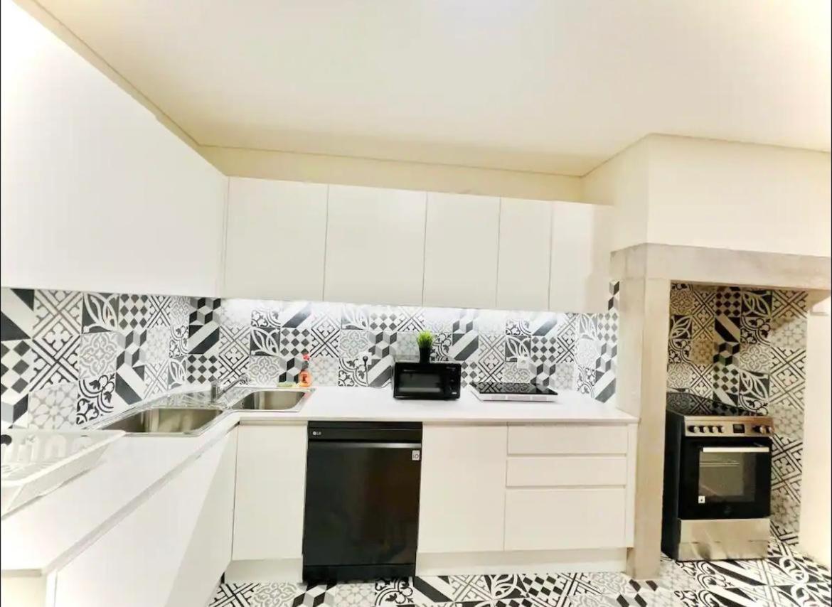 Lisbon City Center 3 Bedroom Flat Next To Avenida Liberdade Eksteriør billede